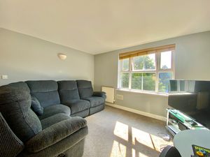 Lounge- click for photo gallery